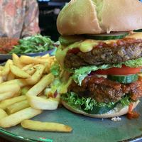 Amazing Burger (double)  at Happy Food and Health  in Rotterdam