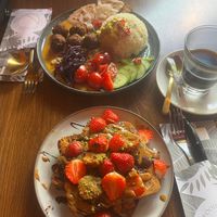 French toast and Curry fusion at Happy Food and Health  in Rotterdam