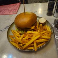 Amazing burger at Happy Food and Health  in Rotterdam