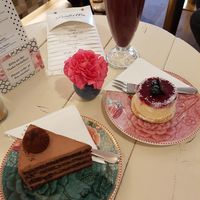Cute café at Isabella Glutenfree Pâtisserie - Calwerstr in Stuttgart