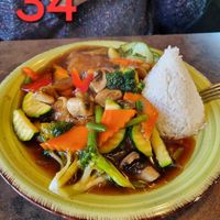 Gefüllte Tofutaschen mit Gemüse und Reis at Chay Viet Tadilen Restaurant in Wurzburg