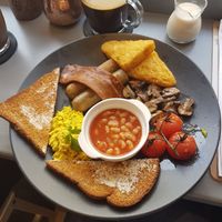 Full vegan breakfast May 2019 at The Sinful Vegan in Jersey