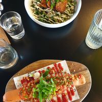 Hot dog & tofu wild Brokkoli at Unity Diner in East London