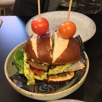 Moving Mountains 💚 at Unity Diner in East London