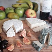 Vegan Camembert, vegan Brie, vegan Blue cheese at Cairo Healthy Food in Cairo