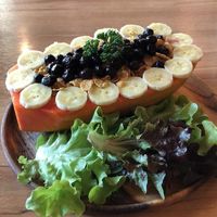 The fruit muesli boat that had no muesli at The Salad Concept - Sompetch Branch in Chiang Mai