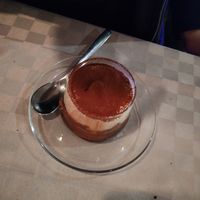 Tiramisù al caramello salato at Shakti Food in Brescia