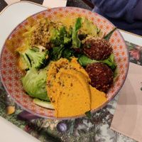 DIY bowl 1 at Le Botaniste - Schuman in Brussels