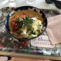 Tibetan mama at Le Botaniste - Schuman in Brussels