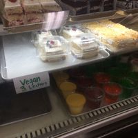 vegan 3 leches at Panaderia Cuscatleca in Los Angeles