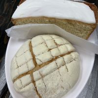 Vegan concha and lemon pound cake at Panaderia Cuscatleca in Los Angeles