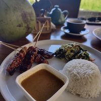 Vegan Satay at Pissari Bali Cafe in Ubud