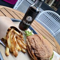 Super Menu, french fries at VeganBioBurger in Paris