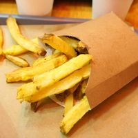 baked fries at VeganBioBurger in Paris