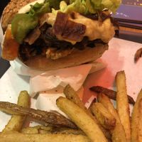 The decadent  at VeganBioBurger in Paris