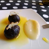 Free dessert to try, very yummy too! at Indian Stone in Coyhaique