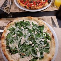 Greko and Olivia pizza at Bahía Verde in Tenerife