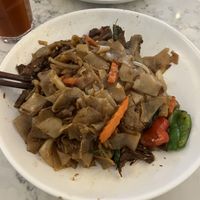 vegan drunken noodles with mock duck  at Thai Joint in San Diego