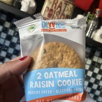 😛🌱 Vegan Oatmeal Cookies - G/O has them at $0.99/EA  at Sprouts Farmers Market - Broadway in Oakland