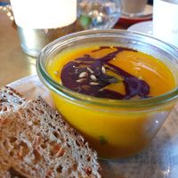 Kürbissuppe mit Brot at Wilma Wunder in Dresden