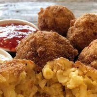Vegan Macncheese Chunks at Lucy Lockett in Brunswick