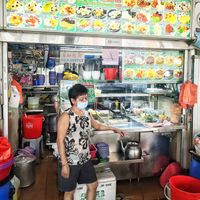 Stall front at Ri Ri Xin Cold Hot Dessert 日日新冷热甜品 in Northeast Singapore