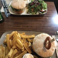   at Apple & Eve in Hamburg