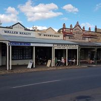 Street view  at Cafe Maldon in Maldon