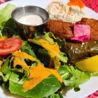 Lunch plate with 3 vegan items : dolmo, falafel, and there was no 3rd ítems available in the menu for the lunch méditerranéen plate but they put baba ganoush at La Mediterranee in San Francisco