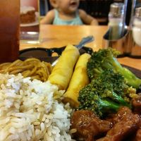 This is not fast food, this is a restaurant,one of the best around at Happy Family - San Bernardino in San Bernardino