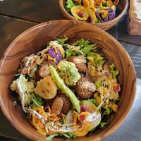 Bowl (forget the name) and salad #Veganuary at Ramuna in Nara