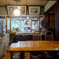 Small cozy cafe at Ramuna in Nara