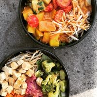 Mango No 5 und Soba Thai Bowl at MaKE. in Dusseldorf