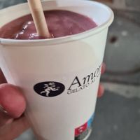 Vegan shake strawberry and banana at Amorino - Sacre Coeur in Paris