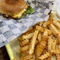 Roast beef special and Gouda Mac side  at V-Grits and Chimera Brewing in Louisville
