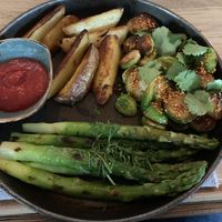Potatoes, asparagus and Brussels sprouts at Ugolek in Moscow