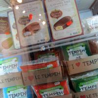 Frozen treats and tempeh at La Carotte Joyeuse in Quebec