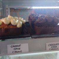 Carrot cake and chocolate cake at Hettie's Tearoom in Pitlochry