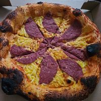 Vegane Salamipizza at Olive Tree in Leipzig