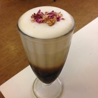 rose cappuccino at Loving Hut - Huaining in Taipei