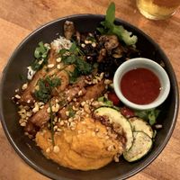 Sweet bowl: aos amantes de agridoce, é a perfeição!!! at Apuro Vegan Bar in Porto