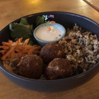 Falafel bowl   at Apuro Vegan Bar in Porto