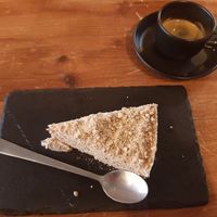 Bolo de bolacha 🍰🤎 at Apuro Vegan Bar in Porto