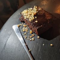 Brownie at Apuro Vegan Bar in Porto
