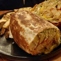 Lazy burrito without spinach at Apuro Vegan Bar in Porto