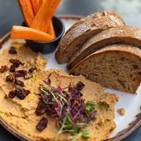 Sun-dried tomatoes and basil humus at Apuro Vegan Bar in Porto
