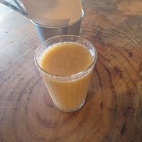 Zumo de pera natural 100% at Apuro Vegan Bar in Porto