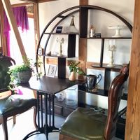 Interior setting at TSUNAGORO in Yokohama