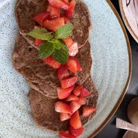 Vegan pancakes made with oats and almond milk   at Kidoce in Armacao De Pera