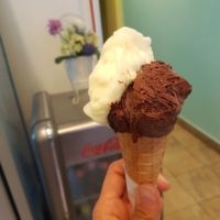 Pear and Santo Domingo Chocolate in a vegan cone at Belfiore Gelato e Cioccolato in Siracusa
